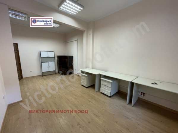 Дава под наем офис, гр. велико търново, център