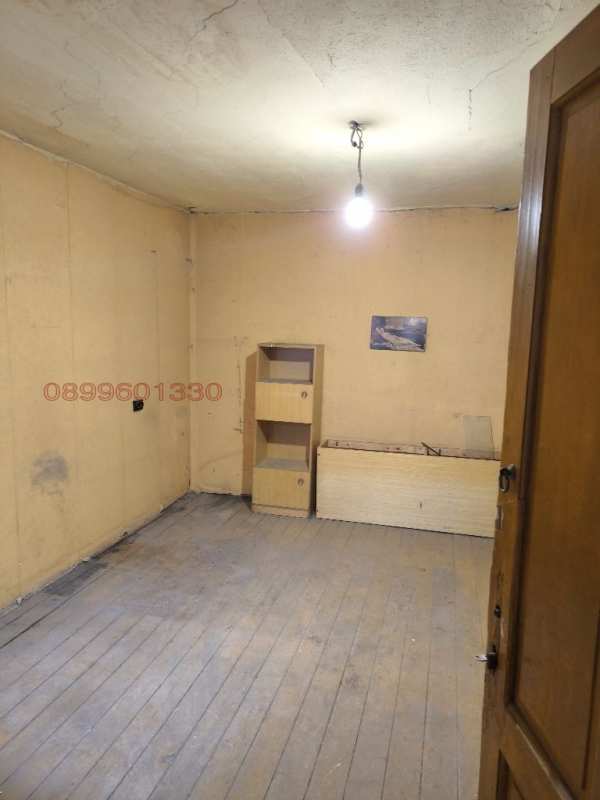 Дава под наем склад, гр. софия, център