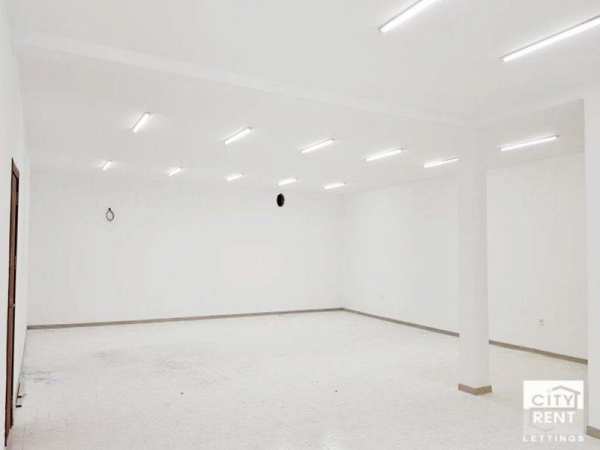 Дава под наем магазин, гр. велико търново, център