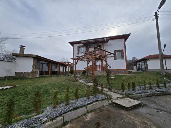 Дава под наем бизнес имот, гр. кюстендил, в.з. север