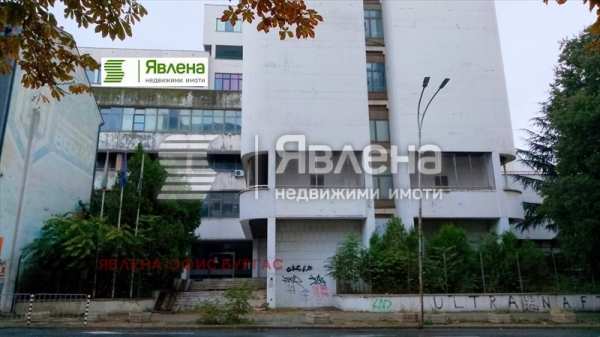 Дава под наем  офис град Бургас, Братя Миладинови
      17 кв.м