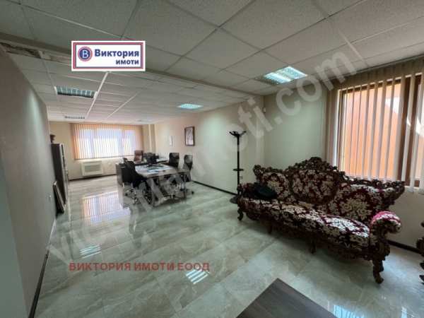 Дава под наем офис, гр. велико търново, център