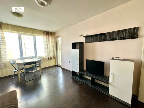 Дава под наем 2-стаен, гр. велико търново, център