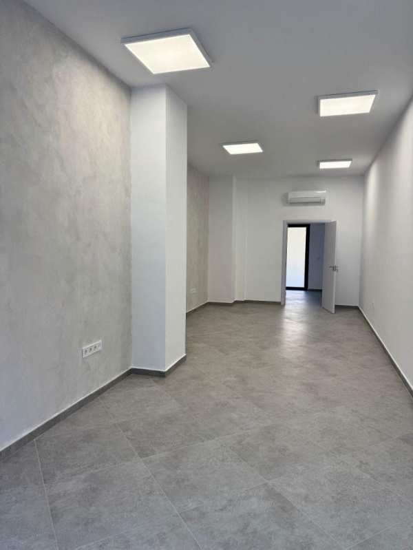 Дава под наем офис, гр. пловдив, тракия