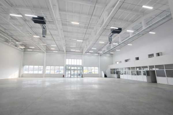 Дава под наем склад, гр. софия, нпз изток