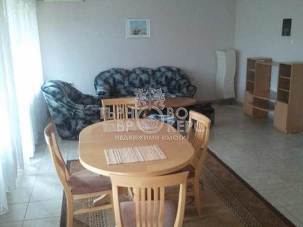 Дава под наем 3-стаен, гр. велико търново, център