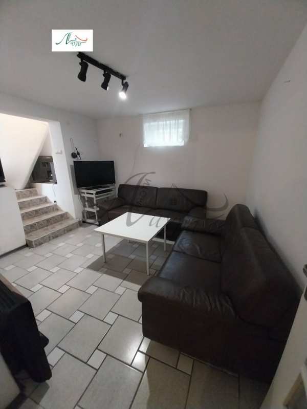 Дава под наем 2-стаен, гр. шумен, военно училище