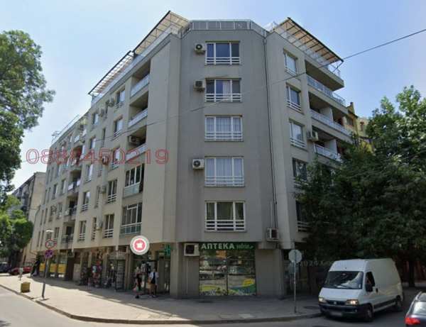 Дава под наем гараж, паркомясто, гр. пловдив, въстанически