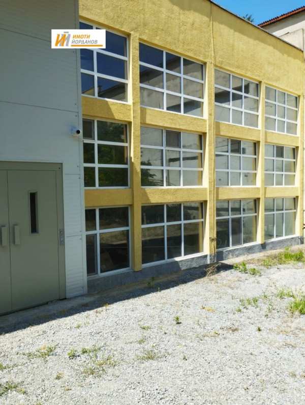 Дава под наем склад, гр. велико търново, промишлена зона - запад