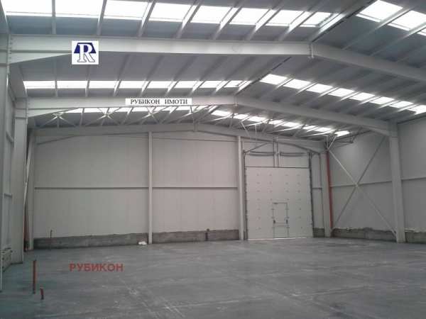 Дава под наем  склад град Пловдив, Индустриална зона - Изток
      550 кв.м