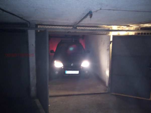 Дава под наем гараж, паркомясто, гр. пловдив, център