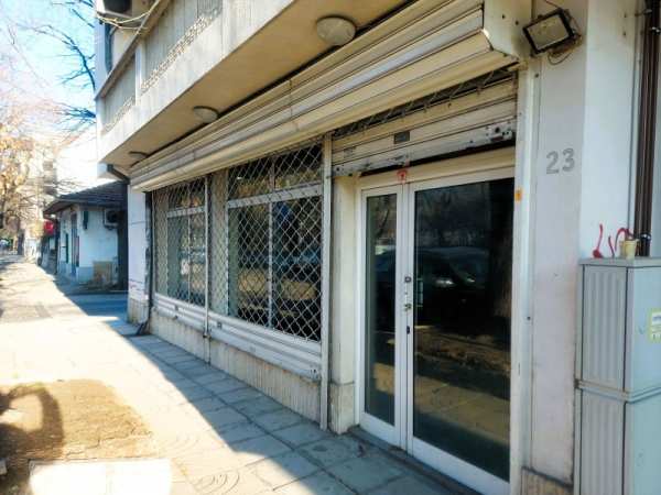 Дава под наем магазин, гр. пловдив, център