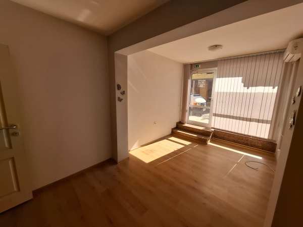 Дава под наем офис, гр. пловдив, кършияка