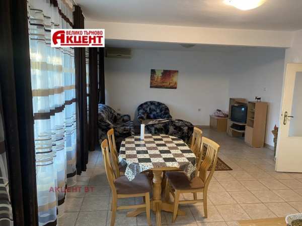 Дава под наем 3-стаен, гр. велико търново, център