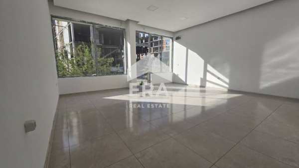 Дава под наем магазин, гр. велико търново, зона б