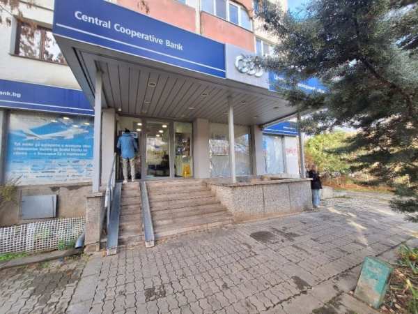 Дава под наем бизнес имот, гр. софия, младост 3