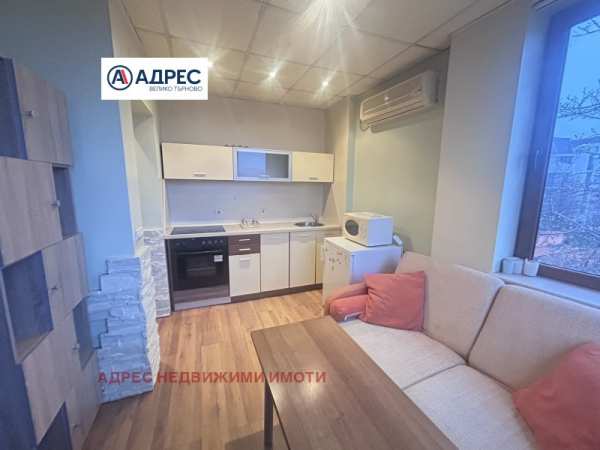 Дава под наем 2-стаен, гр. велико търново, център