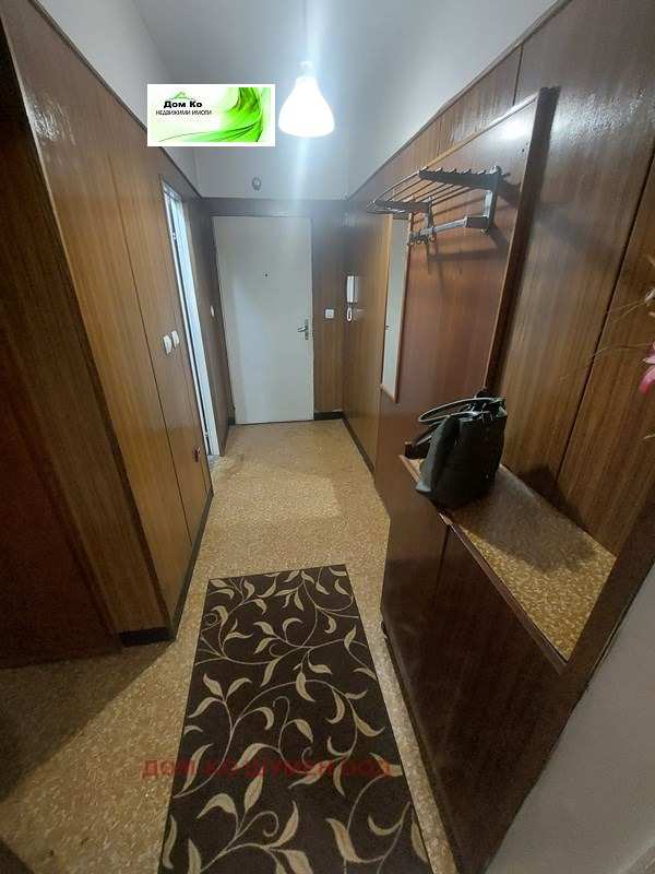 Дава под наем 1-стаен, гр. шумен, болницата