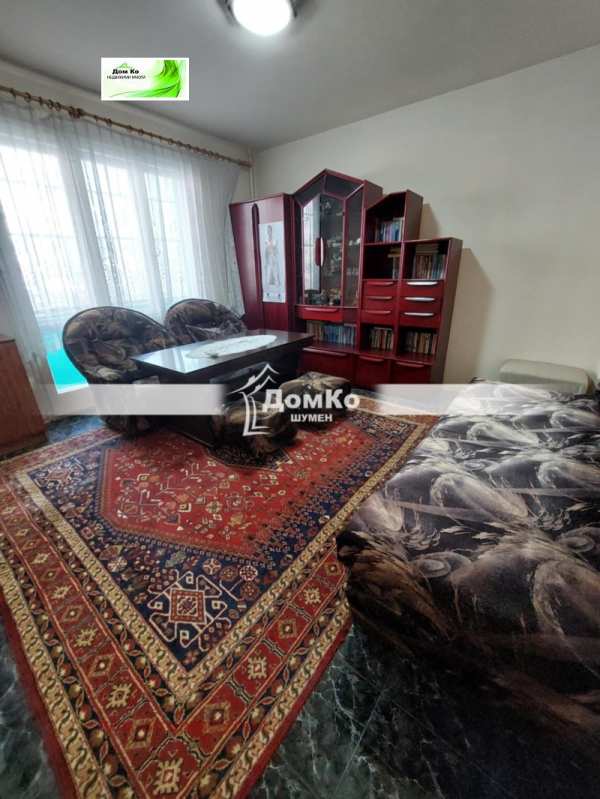 Дава под наем 2-стаен, гр. шумен, център