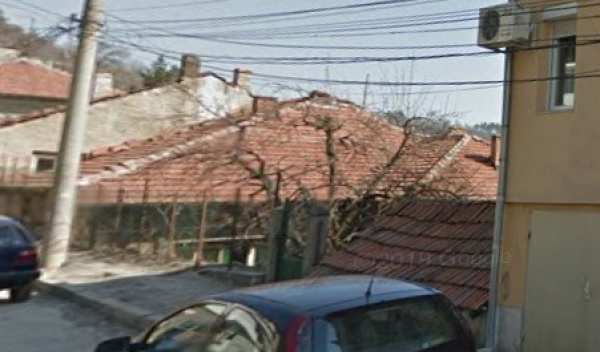 Дава под наем гараж, паркомясто, гр. велико търново, акация